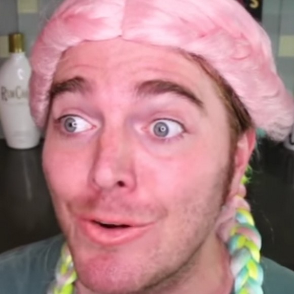 Meet your Posher, Cami - Picture 1 of 1